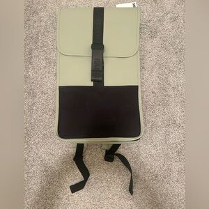 Rains Trail Backpack